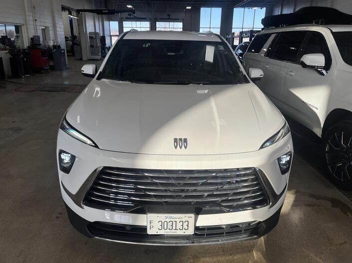 2025 Buick Enclave Preferred AWD w/Heated Seats HtdSteeringWheel Bose 20s HD-SurroundVision Milwaukee WI